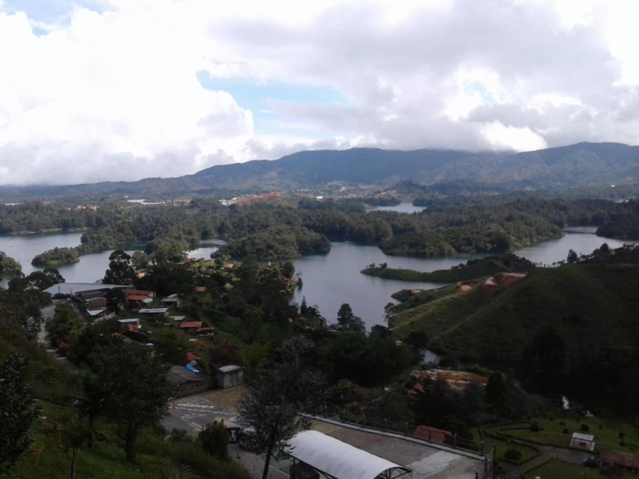 Balcones De La Casona Hotel Guatapé Buitenkant foto